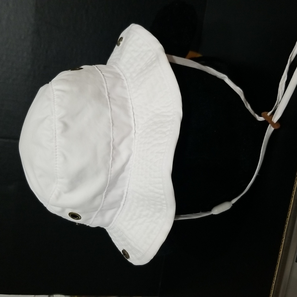 Child's White Bucket Hat, Adjustable Chin Strap & Side Snaps, Size  4 to 6x